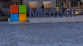 Microsoft (dok. @microsoft)