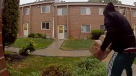 Ribuan Paket iPhone Dicuri dari Teras Rumah, Ini Cara Sindikat Beraksi (Inside Edition)