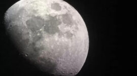 Tiongkok Rancang Teleskop Radio Raksasa di Bulan, Targetkan Ungkap Asal-Usul Alam Semesta (Pexels)