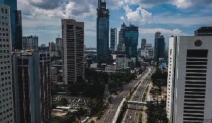 Prakiraan Cuaca Jakarta: Cerah Berawan, Hujan Sore Hari