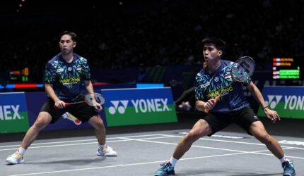 Singapore Open 2025: Sabar/Reza Taklukkan Unggulan, Amankan Tiket 16 Besar!