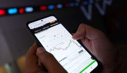Investor Asing Kembali Borong Saham: Ini Rekomendasi Analis!