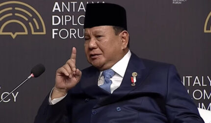 Presiden Senat Kamboja Hun Sen Bertemu Prabowo di Istana Siang Ini