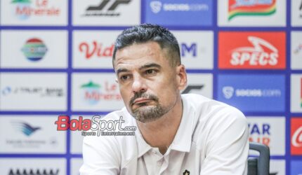 Carlos Pena Tinggalkan Persija: Pesan Perpisahan Menyentuh Hati