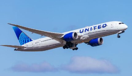 United Airlines: WiFi Starlink di 300 Pesawat, Siap Terbang Lebih Nyaman