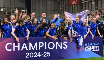 Chelsea Women Raih Gelar Juara Liga Inggris Wanita 2024/2025!