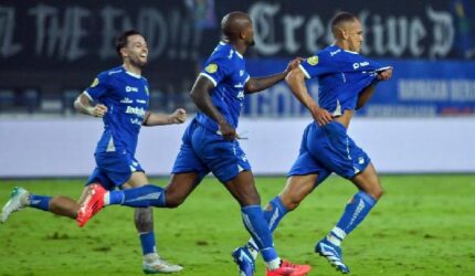 Persib Bandung Juara Liga 1: Bojan Hodak Ulangi Sejarah!