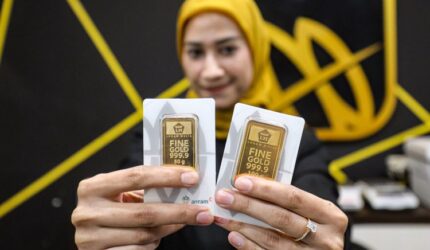 Harga Emas Antam Terkini: Turun Jadi Rp 1.912.000, Saatnya Beli?