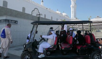 Kedatangan Jemaah Haji Indonesia: 17 Kloter Pertama Mendarat di Madinah Hari Ini