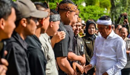 Kontroversi Kebijakan Dedi Mulyadi, Prabowo Didesak Hentikan Pengiriman Anak ke Barak Militer