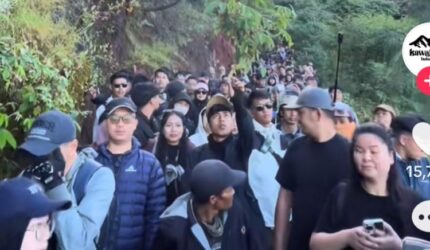 Kawah Ijen Overload: Wisatawan Membludak, Jalan Macet di Long Weekend