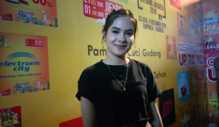 Deswita Maharani Ungkap Kedewasaan Steffi Zamora di Usia Muda
