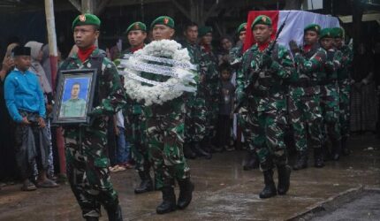 TNI Santuni Keluarga Prajurit Korban Ledakan Amunisi Garut: Bentuk Penghargaan Negara