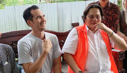 Terlibat Sengketa Tanah, Atalarik Syach Tertawa Disebut Kena Karma Tsania Marwa