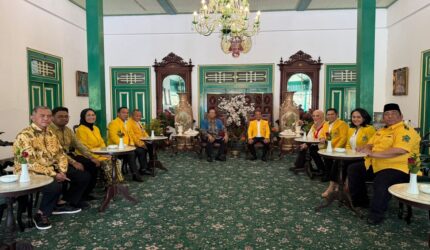 Bahlil Temui Sri Sultan: Golkar Lanjutkan Tradisi Silaturahmi Tokoh Senior di Yogyakarta