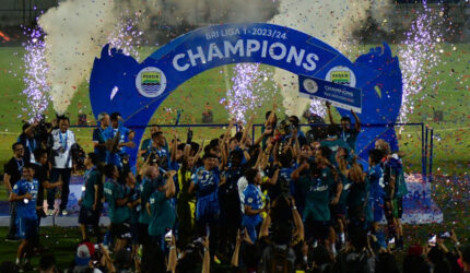 Persib Bandung Juara Liga 1: Rekor Baru & Kebanggaan Bobotoh