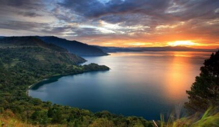 Kaldera Toba Terancam Dicabut dari UNESCO, Kemenpar Bertindak!