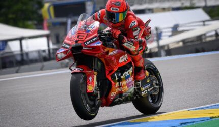 Marc Marquez Rebut Puncak Klasemen MotoGP 2025: Bagnaia & Alex Crash!