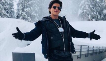 Shah Rukh Khan di Met Gala 2025: Profil & Perjalanan Karier Ikon Bollywood