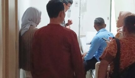Kisah Pilu Orang Tua: Anak Diduga Keracunan Makanan di Bogor