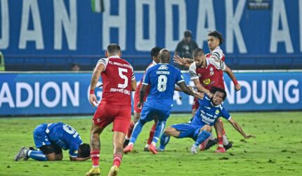 Bobotoh Geram: Murilo Mendes Minta Maaf, Keadilan untuk Febri Ditunggu!