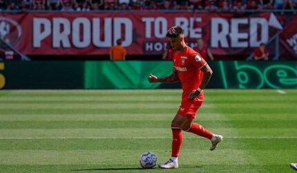 Mees Hilgers Dikritik Pedas: Performa Menurun Usai Bela Timnas Indonesia?