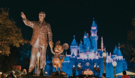 Disneyland Rayakan Ulang Tahun ke-70 dengan Parade Spektakuler dan Atraksi Memukau