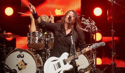 Foo Fighters Guncang Jakarta: Persiapan Konser yang Wajib Kamu Tahu!