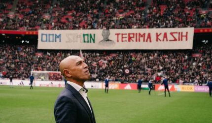 Simon Tahamata Gabung PSSI: Apa Perannya Bagi Sepak Bola Indonesia?