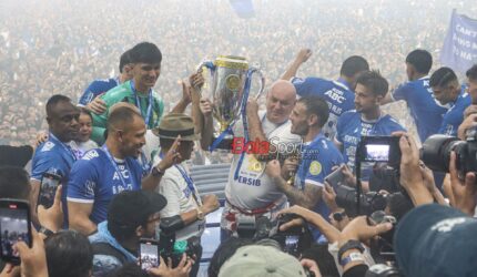 Persib Bandung: Bocoran Transfer 5 Pemain Asing dan 3 Lokal Terungkap!