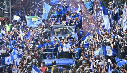 IPO Persib Bandung: Harga Saham Ditentukan Kinerja Keuangan, Bukan Prestasi!