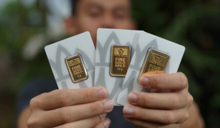 Harga Emas Antam dan Galeri24 Kompak Turun dalam Sepekan, Berikut Rinciannya
