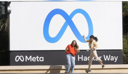 Meta AI Rilis: Penantang ChatGPT dari Induk Facebook!