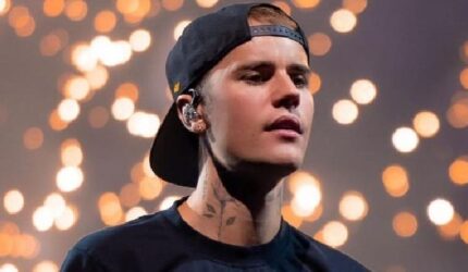 Ghea Indrawari Heboh: Justin Bieber Follow Instagramnya!