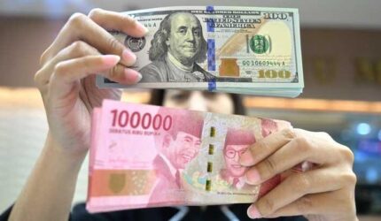 Rupiah Menguat Signifikan: Sentuh Rp 16.327 per Dolar AS, Peluang Investasi?