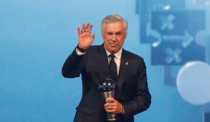 Carlo Ancelotti Latih Brasil: Era Baru Sepak Bola Samba Dimulai!