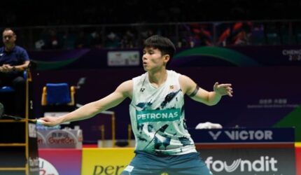Alwi Farhan Kejutkan Taipei Open 2025: Singkirkan Juara Bertahan dan Melaju ke Perempat Final!
