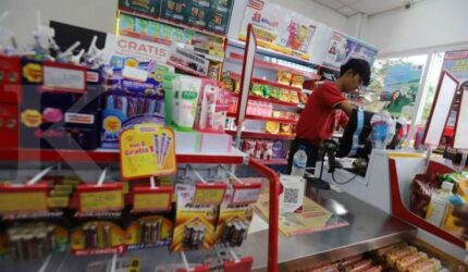 Laba dan Pendapatan Sumber Alfaria Trijaya