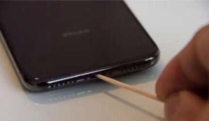 5 Tips Membersihkan Port Jack Audio di HP,Atasi Masalah Headset Tak Terdeteksi