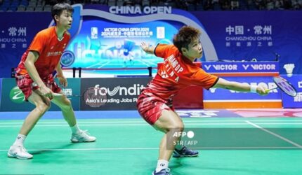 Sudirman Cup 2025: Drama Kartu Kuning Warnai Kemenangan Awal China oleh Feng/Huang