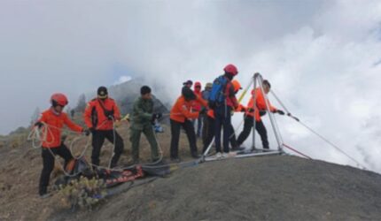 Fakta Seputar Proses Evakuasi Pendaki Asal Brasil yang Jatuh di Rinjani
