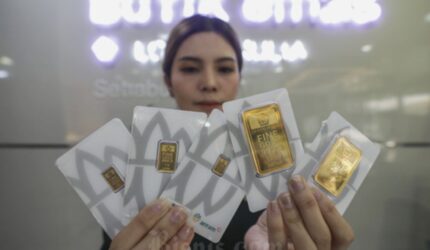 Emas Antam Hari Ini Meroket, Harga Terbaru Rp1.950.000 per Gram!