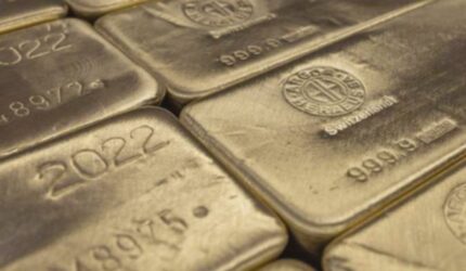 Emas Hari Ini: Harga Naik! Konflik Israel-Iran Mendorong Kenaikan