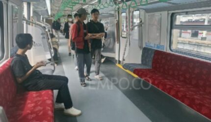 Inovasi Pintu KRL Impor Cina, Lebih Canggih dari Sebelumnya!