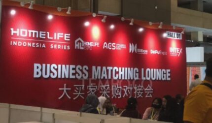 Mahasiswa Berburu Kerja Impian di Pameran China Home Life Indonesia