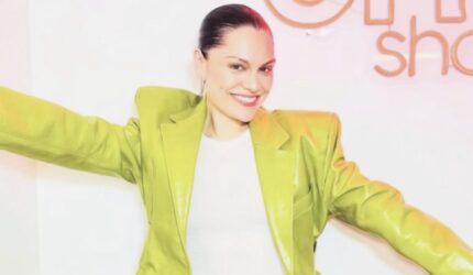 Jessie J Idap Kanker Payudara, Operasi Setelah Konser!