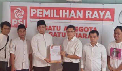Perebutan Kursi Ketum PSI: Kaesang Ditantang Bro Ron dan Mulyono