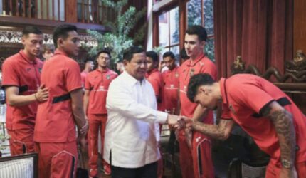Rolex Mewah untuk Timnas: Prabowo Rogoh Kocek Pribadi!
