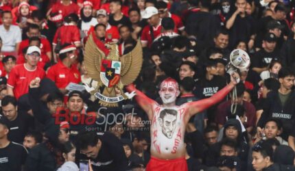 GBK Bergemuruh, Media China: Sorakan Fans Indonesia Bikin Tuli!