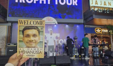 Al Hamra Hehanussa ke Persib, Pengumuman Transfer Pemain yang Bikin Heboh!